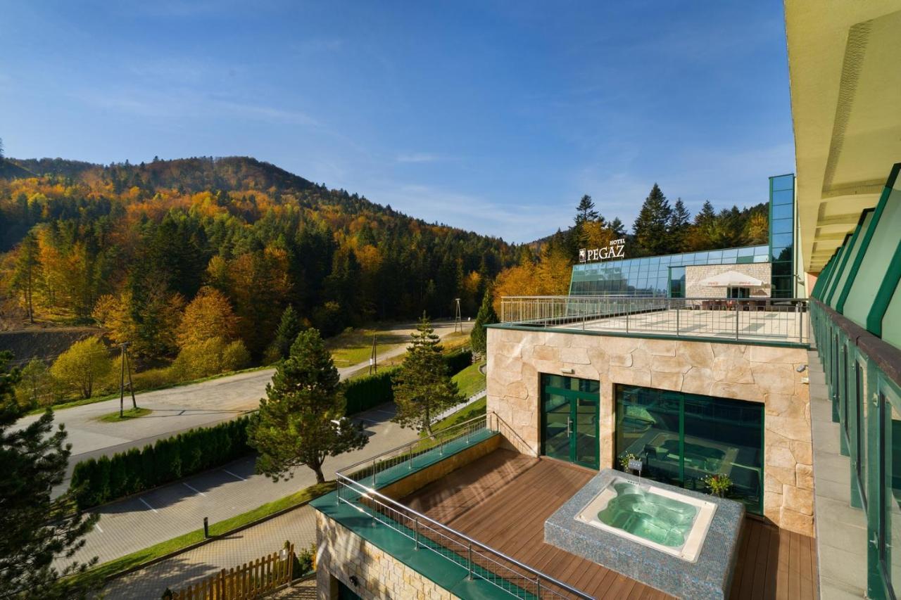 Hotel Pegaz Krynica-Zdrój Exterior foto