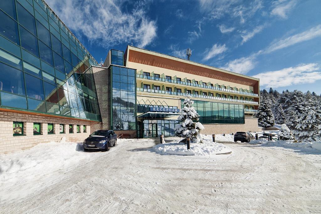 Hotel Pegaz Krynica-Zdrój Exterior foto